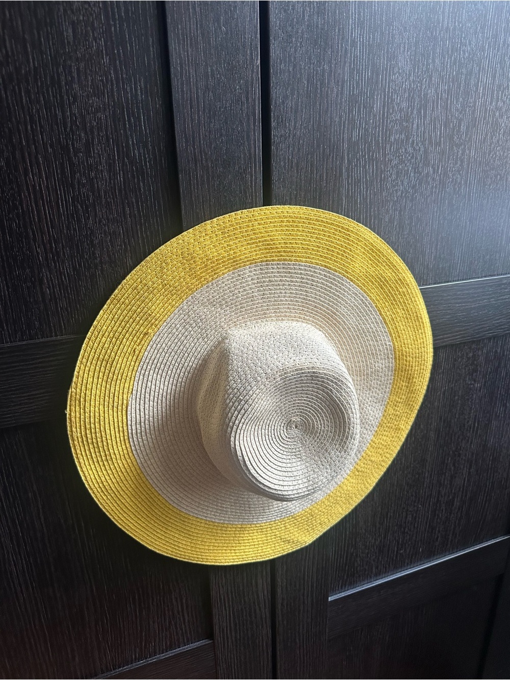 Yellow Rimmed Sunhat - Picture 2 of 7